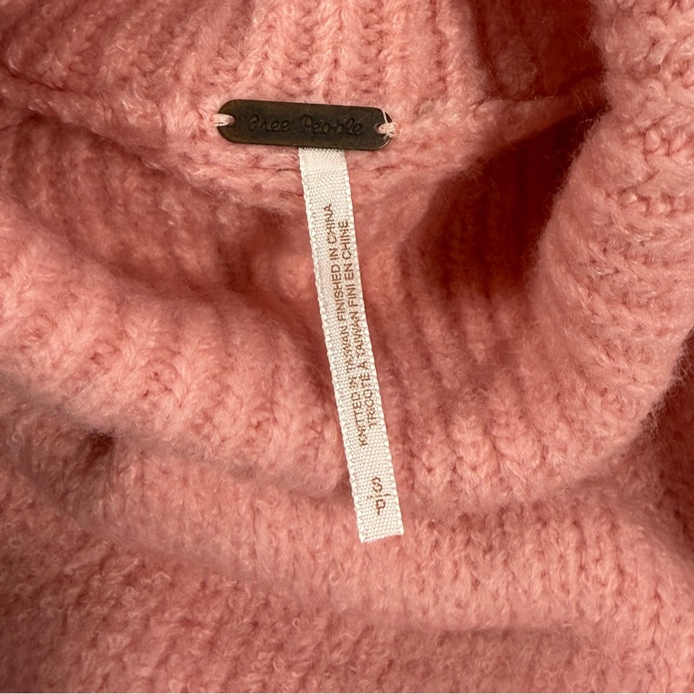 Bobble Knit Cropped Free People Blush Pink Turtleneck Sweater Size S Small - Picture 7 of 9